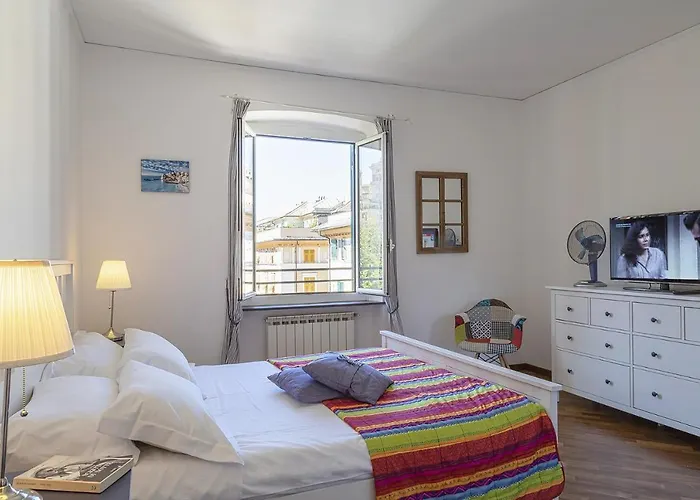 Colore E Stile Nel Centro Di By Wonderful Italy * Genua