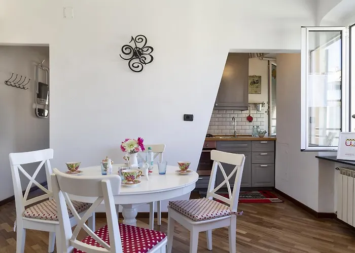 Colore E Stile Nel Centro Di By Wonderful Italy Genua