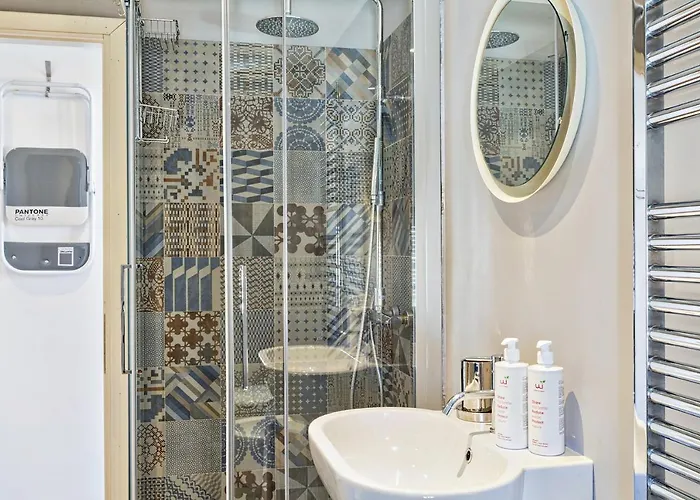 Appartement Colore E Stile Nel Centro Di By Wonderful Italy Genua