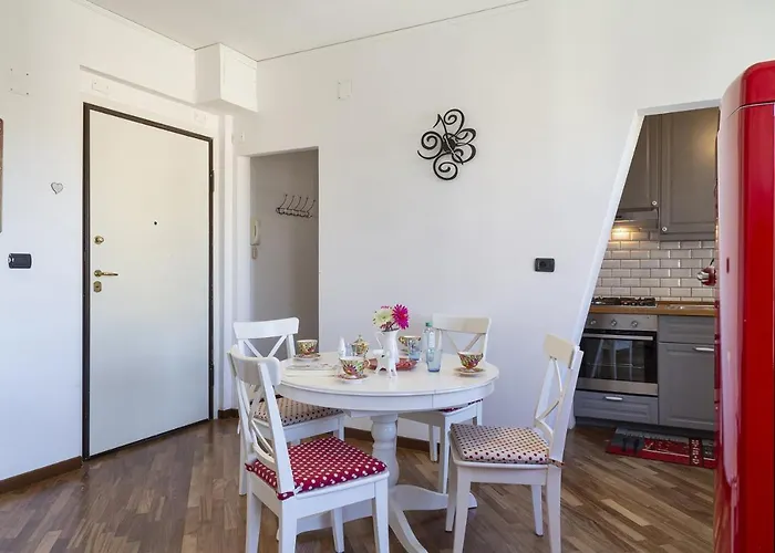 Colore E Stile Nel Centro Di By Wonderful Italy Appartement Genua